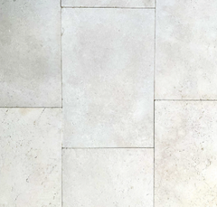 Classic Tumbled Travertine 305x75x10mm