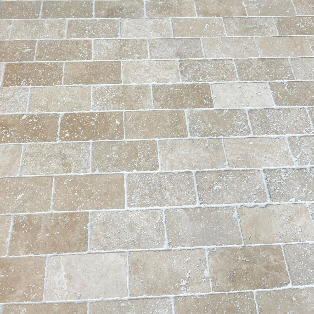 Classic Tumbled Travertine 203x100x30mm