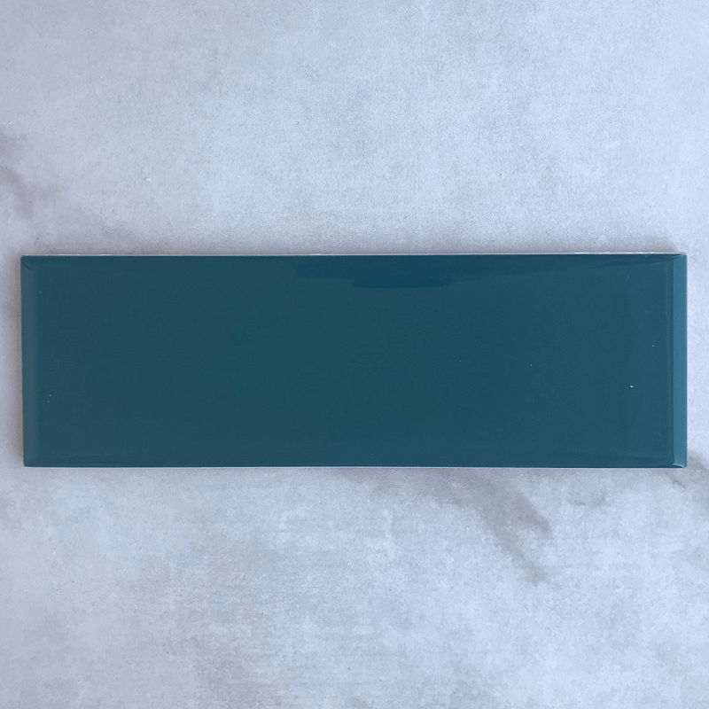 Caprichosa Subway Teal Gloss 82X257mm