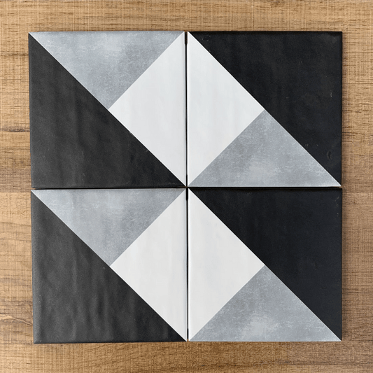 Cordoba Origami Black and White 150x150mm