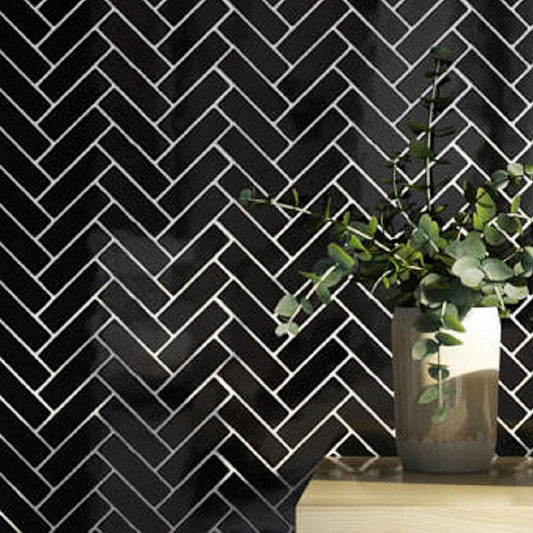 Versi Herringbone Black Gloss